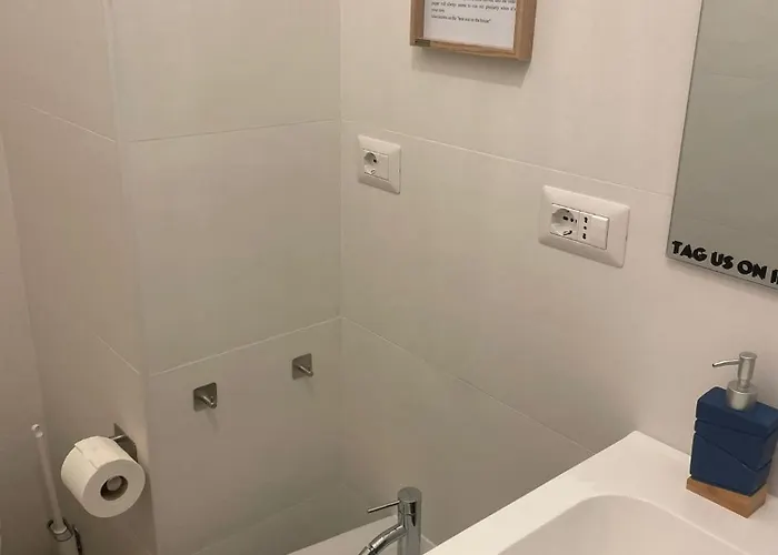 2 Bagni, 2 A Piramide Ostiense Appartement Rome